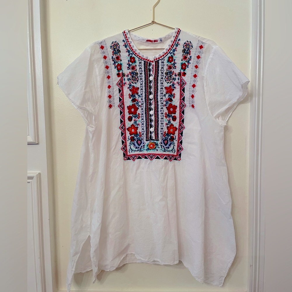 Johnny Was Embroidered White Tunic Size XL 100% Cotton
